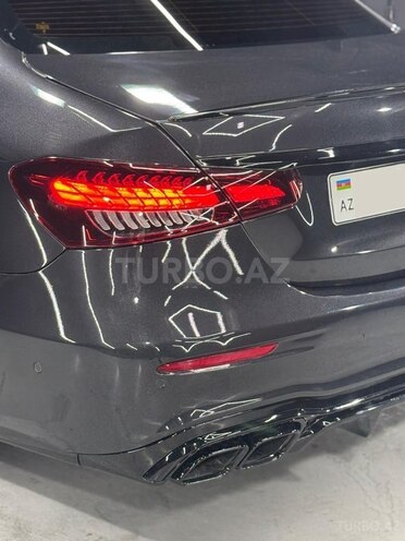 Mercedes E 350-16