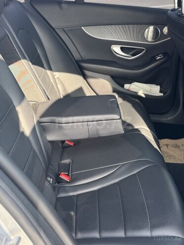 Mercedes C 300 2016, 158,800 km - 2.0 l - Bakı