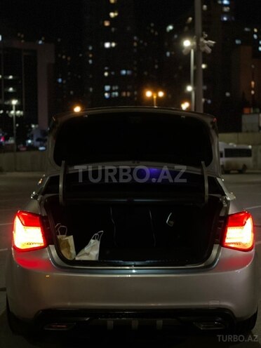 Chevrolet Cruze 2011, 175,000 km - 1.6 l - Bakı