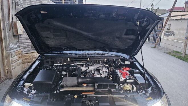 Mitsubishi Pajero 2008, 166,300 km - 3.0 л - Bakı