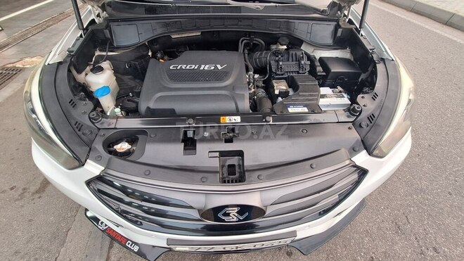 Hyundai Santa Fe-17