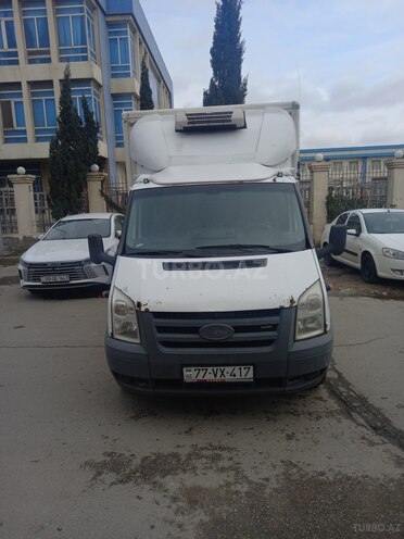 Ford Transit-1