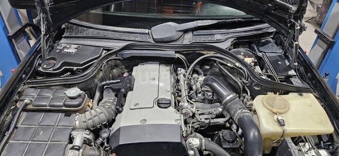 Mercedes C 230 1999, 300,539 km - 2.3 л - Bakı