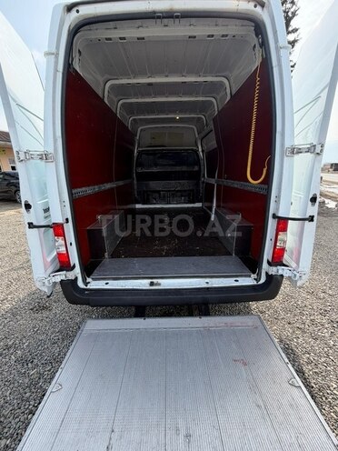 Ford Transit 2012, 227,000 km - 2.2 л - Salyan