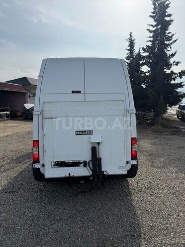 Ford Transit 2012, 227,000 km - 2.2 л - Salyan