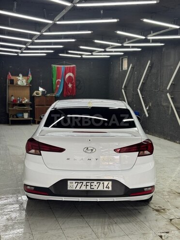 Hyundai Elantra 2019, 62,764 km - 2.0 l - Bakı