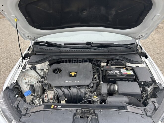 Hyundai Elantra 2017, 173,809 km - 2.0 л - Bakı