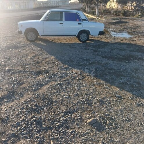 LADA (VAZ) 2107 2010, 173,000 km - 1.6 л - Salyan