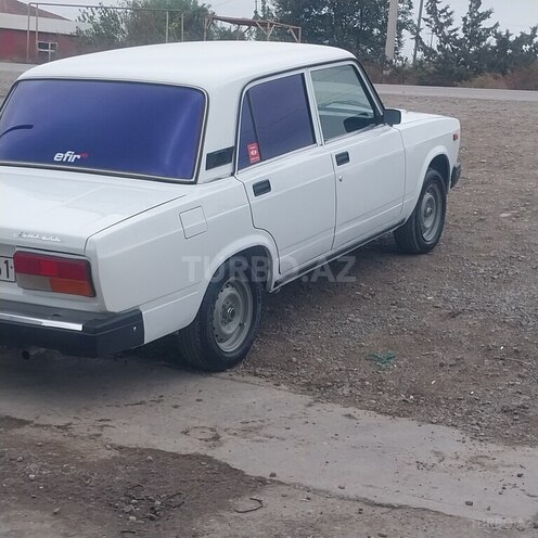 LADA (VAZ) 2107 2010, 173,000 km - 1.6 л - Salyan