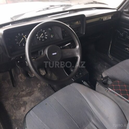 LADA (VAZ) 2107 2010, 173,000 km - 1.6 л - Salyan