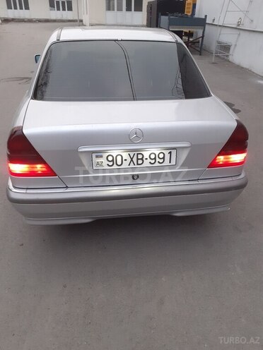 Mercedes C 240-8