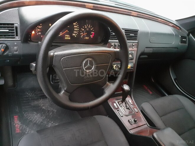 Mercedes C 240-7