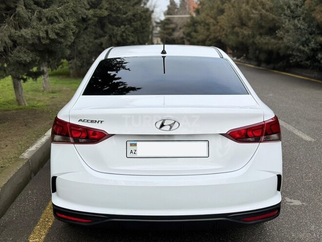 Hyundai Accent 2021, 118,500 km - 1.6 l - Bakı