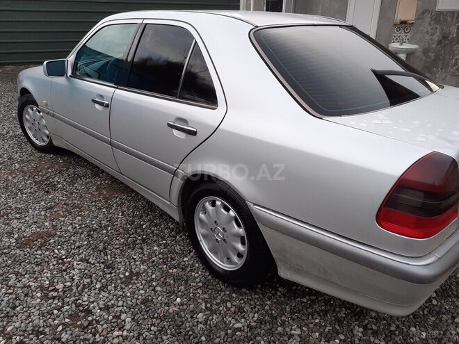 Mercedes C 240-5