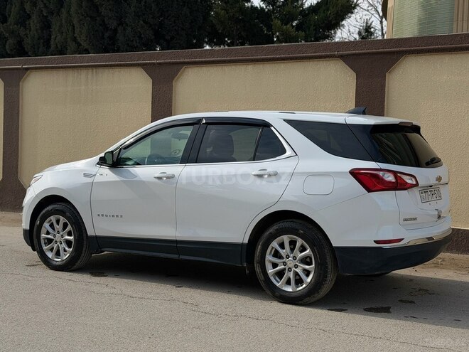 Chevrolet Equinox-5