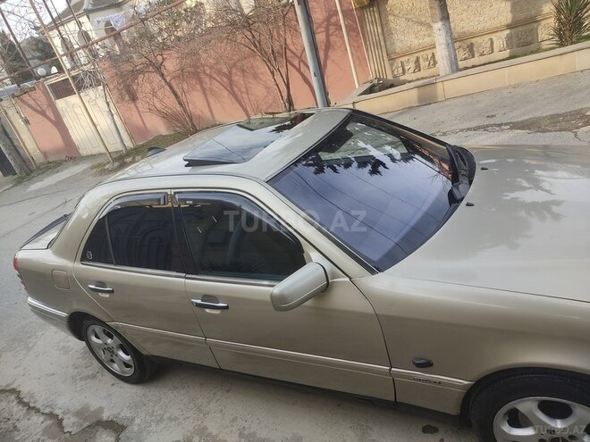Mercedes C 220 1995, 351,000 km - 2.2 l - Bakı