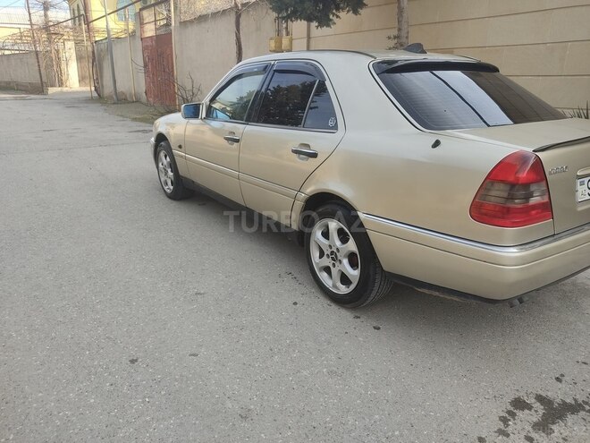 Mercedes C 220 1995, 351,000 km - 2.2 l - Bakı
