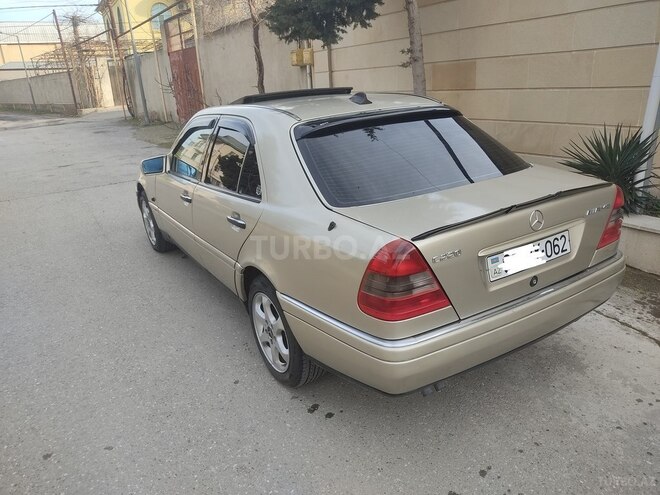 Mercedes C 220 1995, 351,000 km - 2.2 l - Bakı