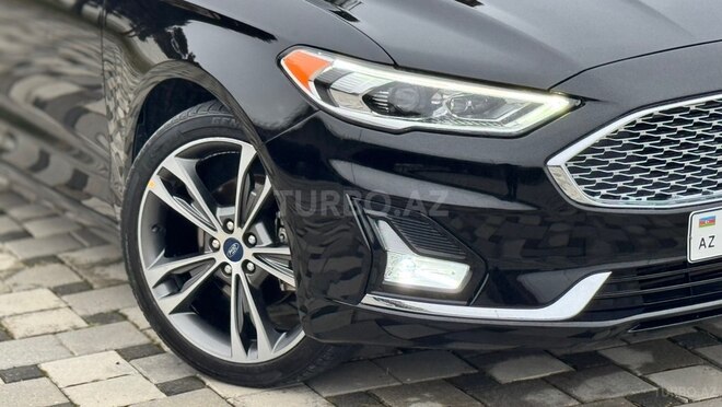 Ford Fusion (North America) 2019, 137,000 km - 2.0 л - Bakı