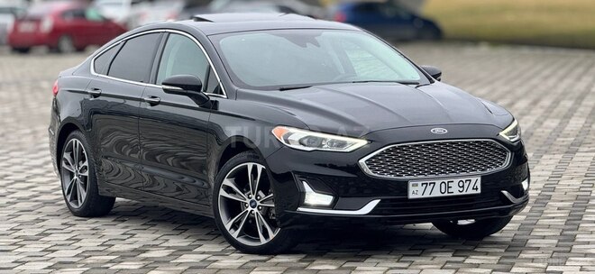 Ford Fusion (North America) 2019, 137,000 km - 2.0 л - Bakı