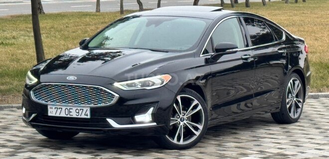 Ford Fusion (North America) 2019, 137,000 km - 2.0 л - Bakı