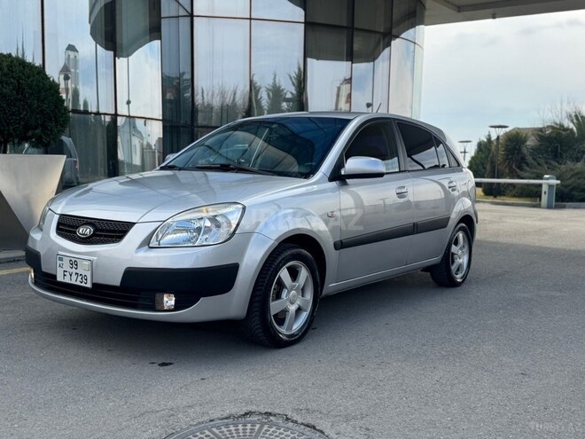 Kia Rio-1
