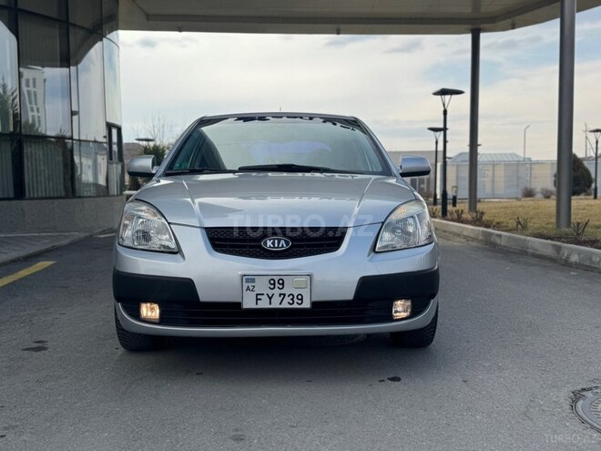 Kia Rio-2