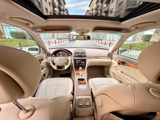 Mercedes E 350 2005, 415,000 km - 3.5 l - Bakı