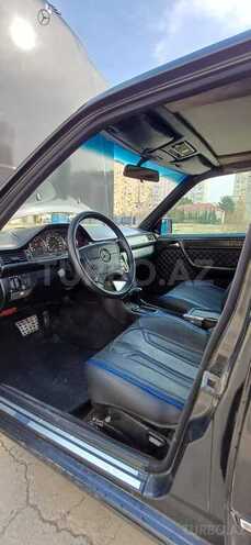 Mercedes 220 E 1995, 286,000 km - 2.2 l - Bakı