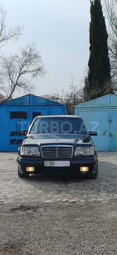 Mercedes 220 E 1995, 286,000 km - 2.2 l - Bakı