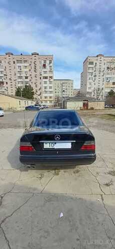 Mercedes 220 E 1995, 286,000 km - 2.2 l - Bakı
