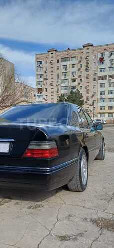 Mercedes 220 E 1995, 286,000 km - 2.2 l - Bakı