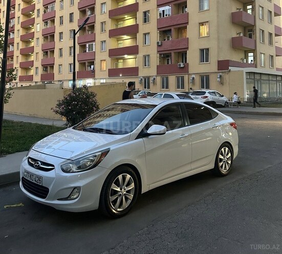 Hyundai Accent 2011, 180,000 km - 1.6 l - Sumqayıt