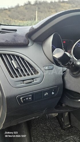 Hyundai Tucson-8