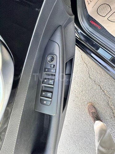 Kia Forte-15