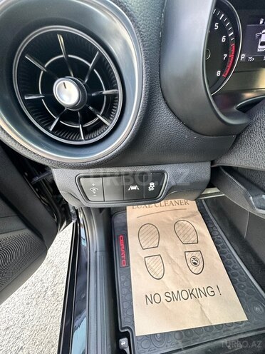 Kia Forte-10