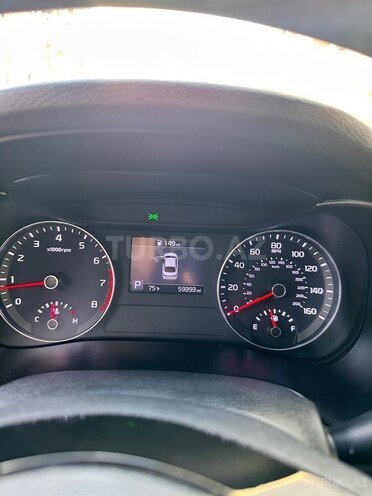 Kia Forte-16