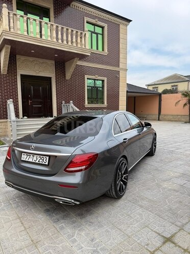 Mercedes E 250 2016, 180,000 km - 2.0 l - Bakı