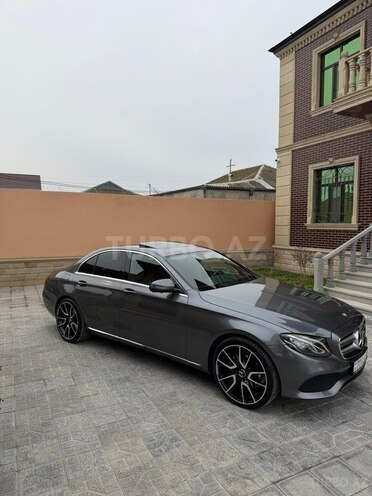 Mercedes E 250 2016, 180,000 km - 2.0 l - Bakı