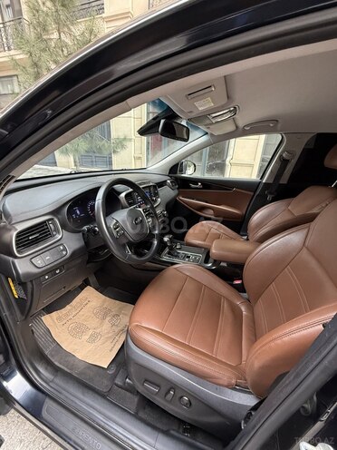 Kia Sorento 2018, 215,000 km - 2.0 l - Bakı