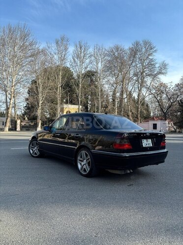Mercedes C 230 2000, 327,000 km - 2.3 л - Mingəçevir