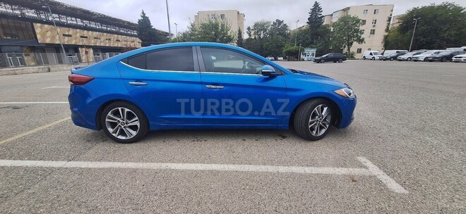 Hyundai Elantra 2017, 180,247 km - 2.0 л - Bakı