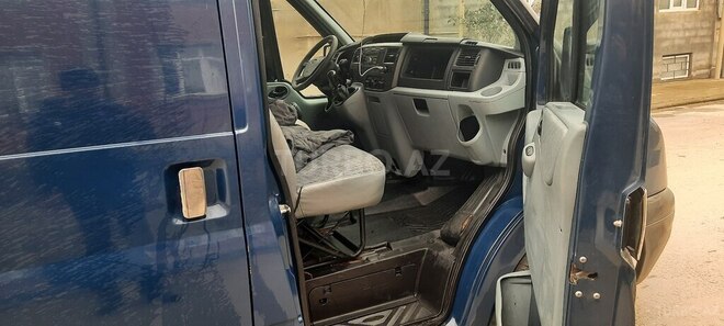 Ford Transit 2008, 215,000 km - 2.2 l - Quba