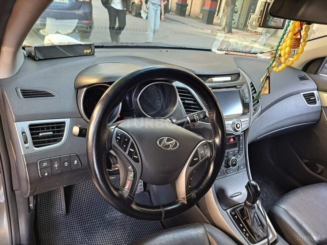Hyundai Avante 2014, 186,200 km - 1.6 л - Bakı