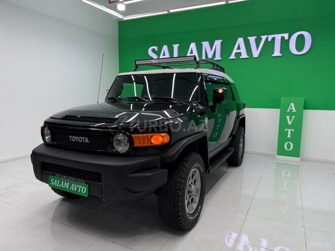 Toyota FJ Cruiser 2009, 256,000 km - 4.0 l - Bakı