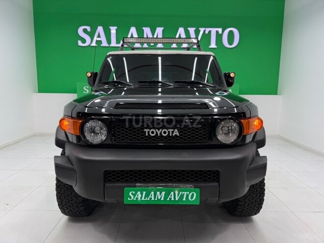 Toyota FJ Cruiser 2009, 256,000 km - 4.0 l - Bakı