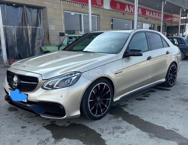 Mercedes E 300 4MATIC 2010, 219,000 km - 3.5 l - Kürdəmir