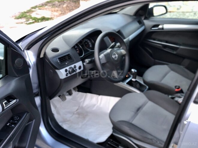 Opel Astra 2005, 253,200 km - 1.4 l - Gəncə