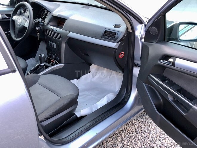 Opel Astra 2005, 253,200 km - 1.4 l - Gəncə