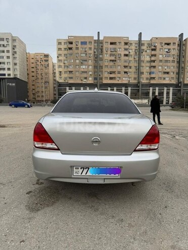 Nissan Sunny 2010, 261,800 km - 1.3 л - Bakı